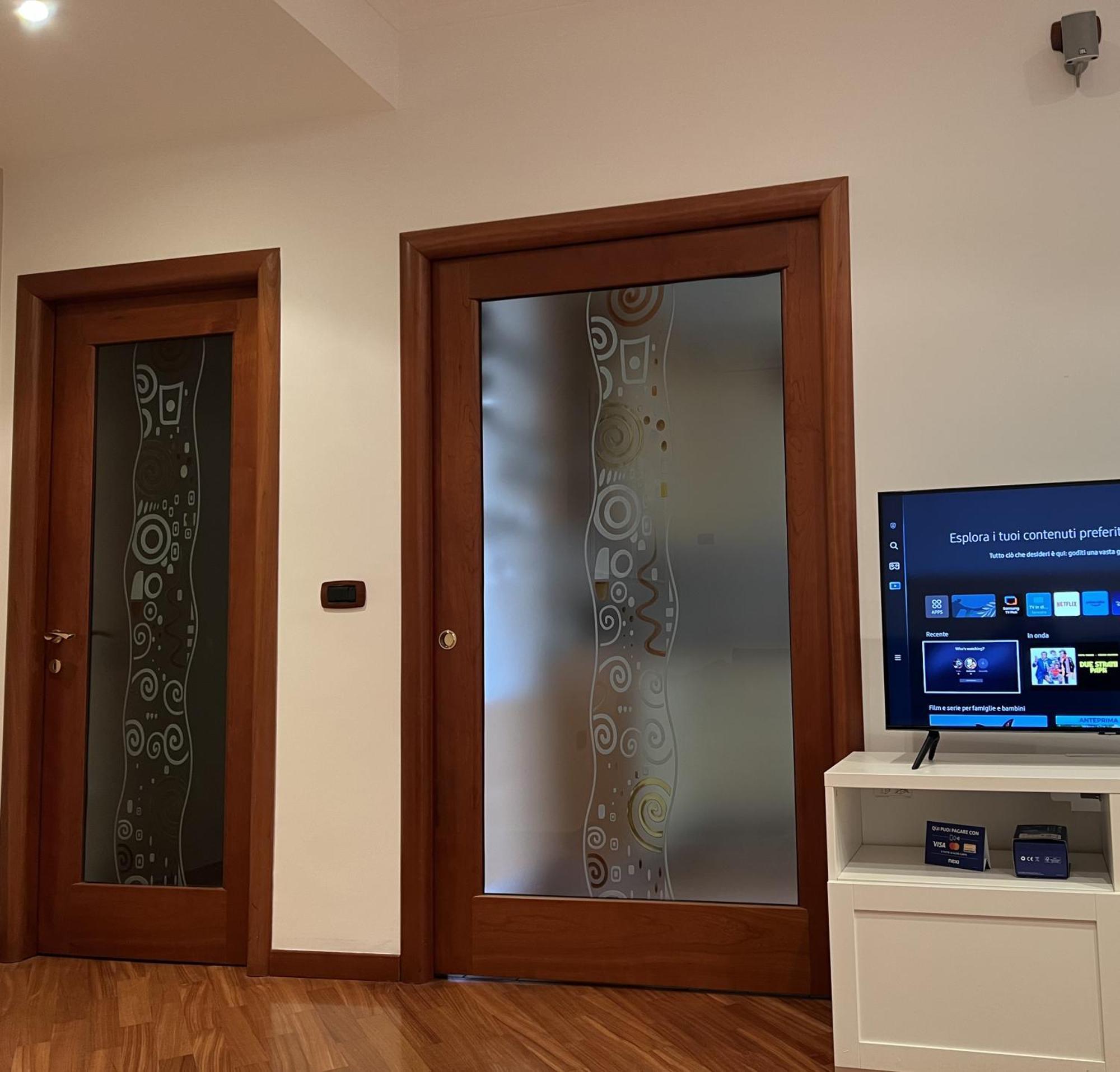 Apartamento Revis 84 Nápoles Exterior foto