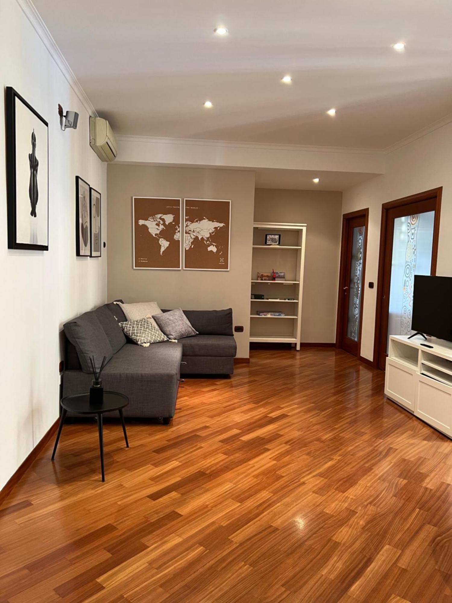 Apartamento Revis 84 Nápoles Exterior foto